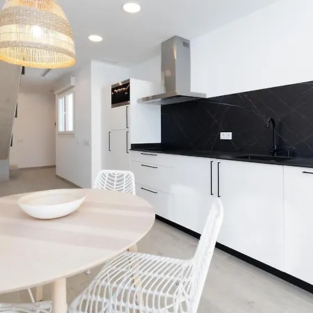 Daire Apartup Ca Celieta Iii Valensiya