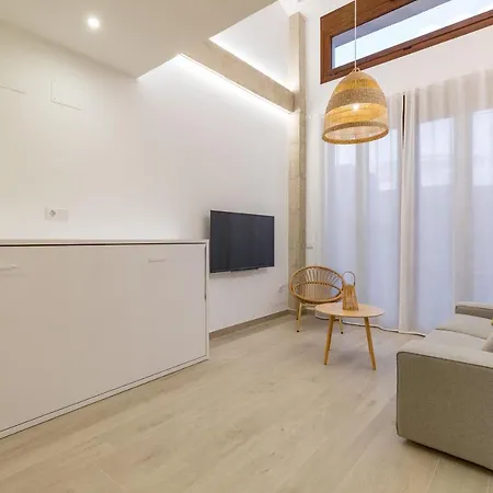 Apartup Ca Celieta Iii *